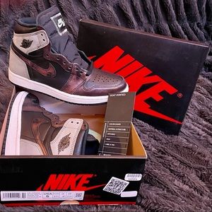 Jordan 1 OG High Patinas